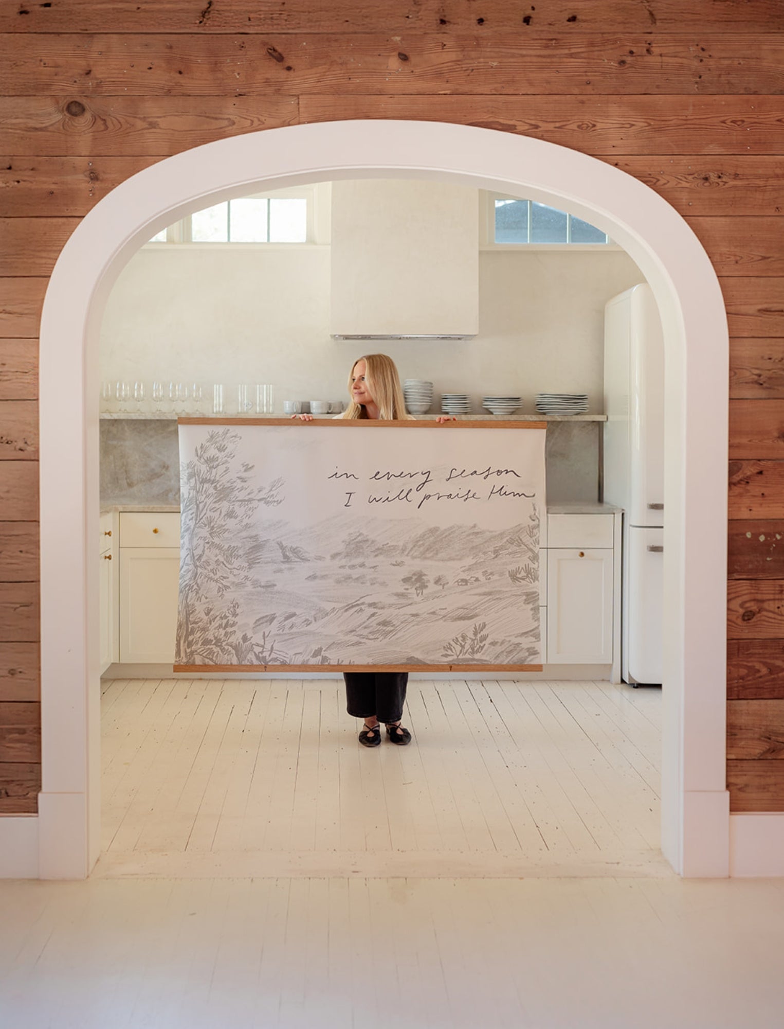 Large Canvas with Banner Wood: In Every Season I will Praise Him