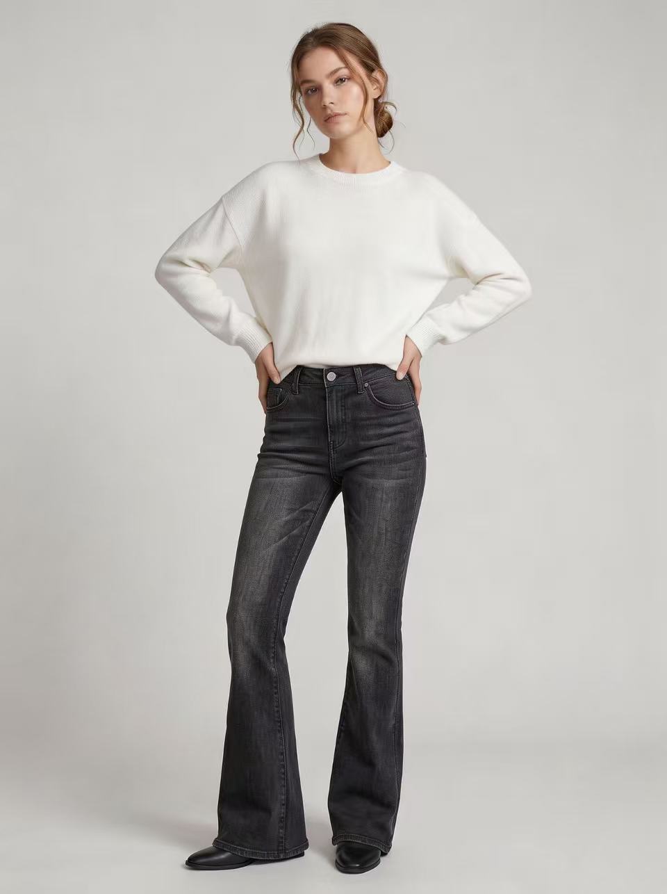 High-Waist Slim-Fit Slightly Flared Women's Jeans – Full-Length Denim Pants