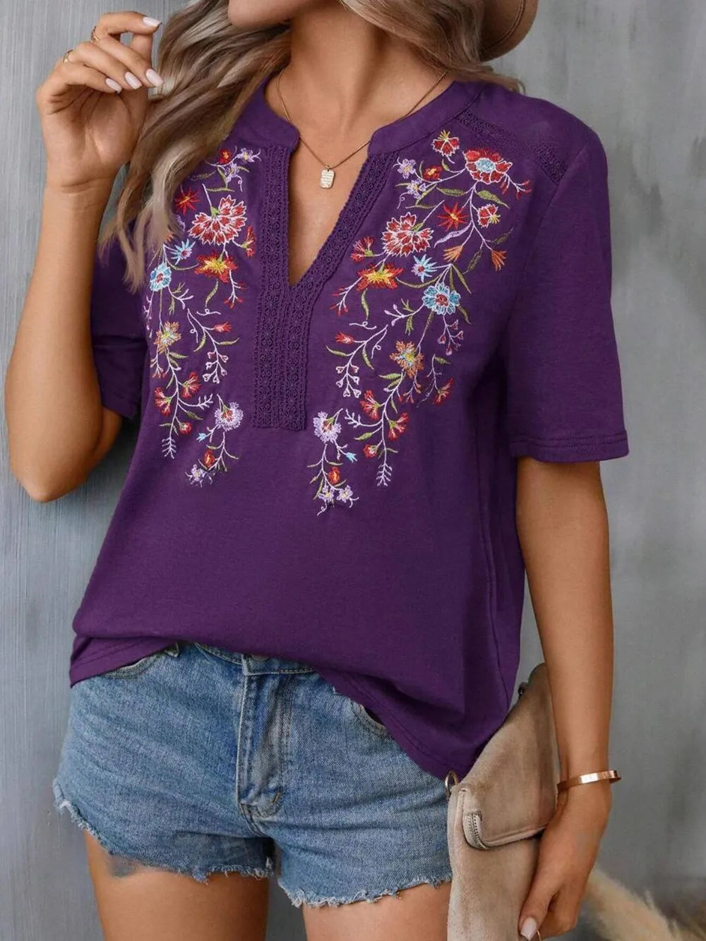 Women's Floral Embroidered Notched V-Neck T-Shirt – Short Sleeve Boho Lace Trim Top